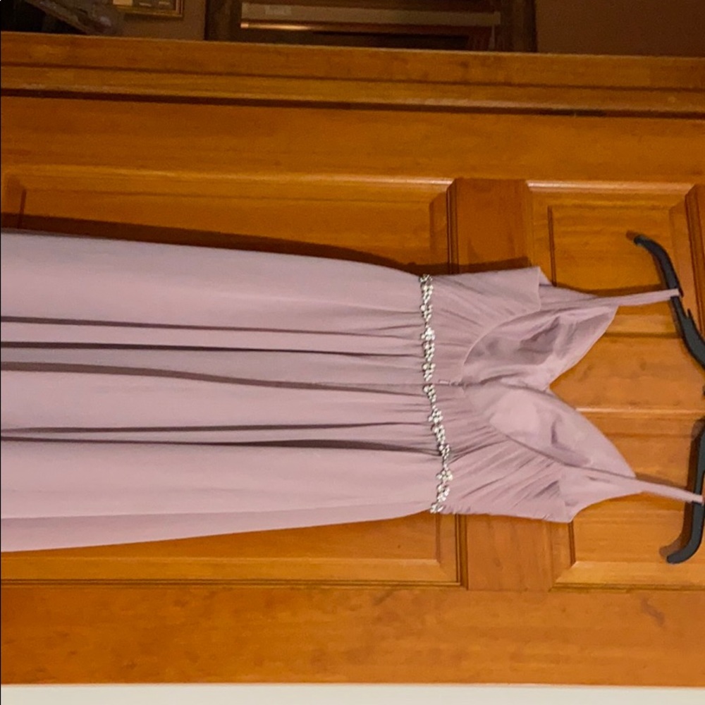 Dress - Picture 4 of 4